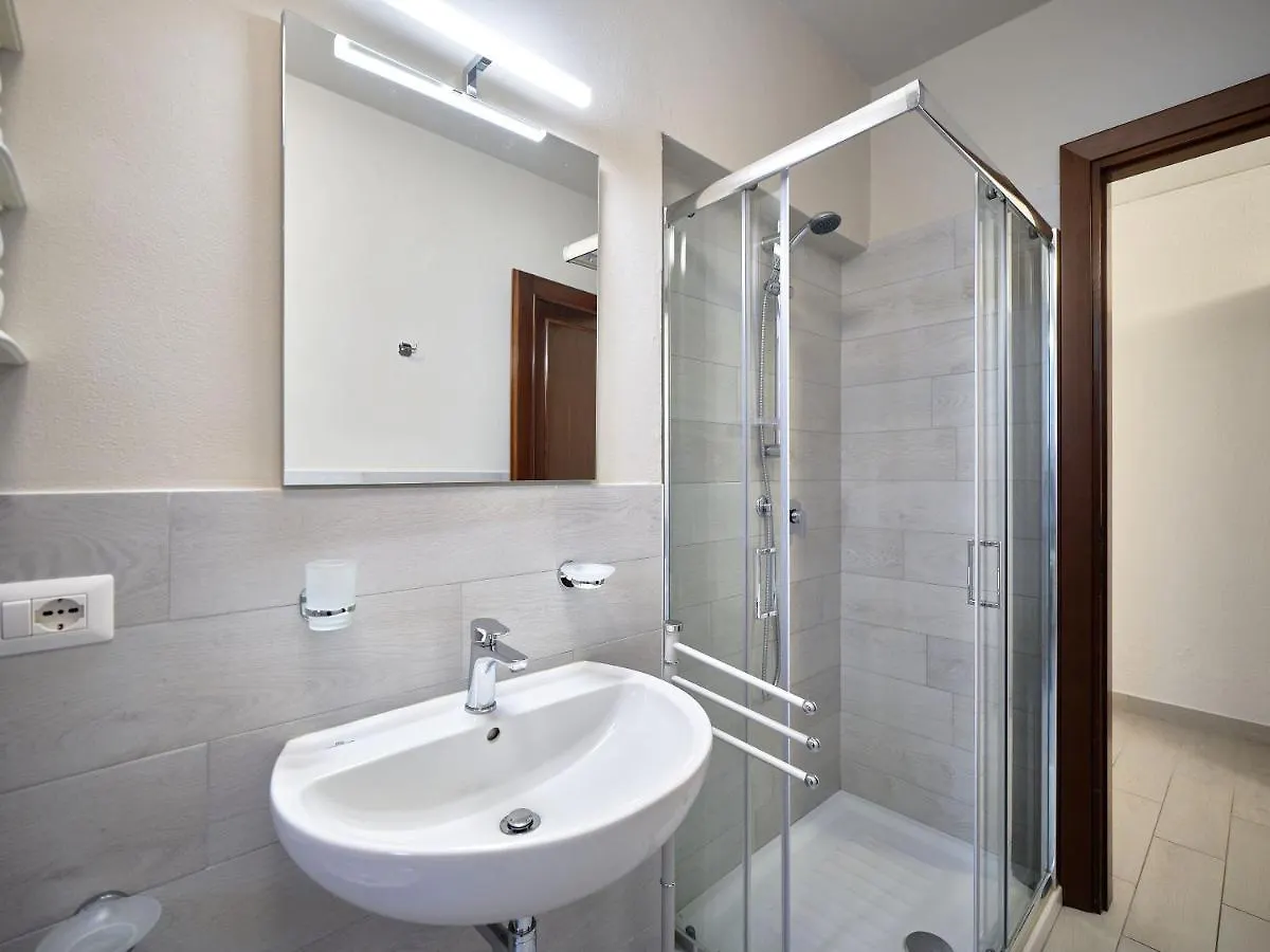 Apartmentsgarda - Residenza Bouganville Olaszország